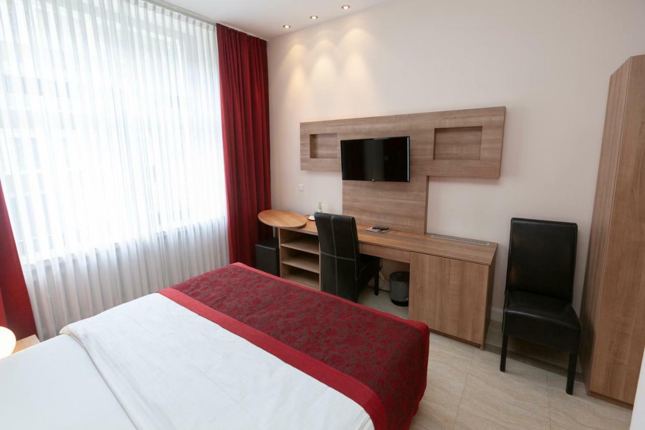 Hotel Prinz Anton Düsseldorf Zewnętrze zdjęcie